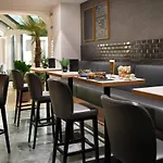 Classik Alexander Plaza Отель