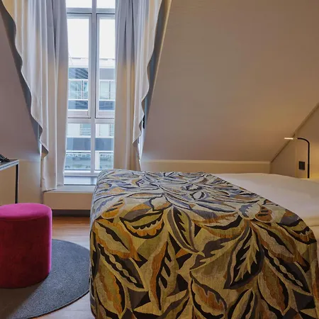 Hotel Classik Alexander Plaza 4*