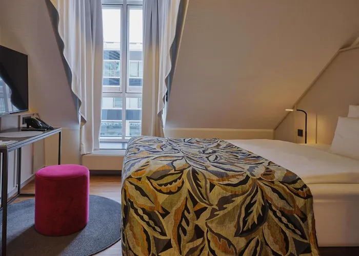 ホテル Classik Alexander Plaza 4*