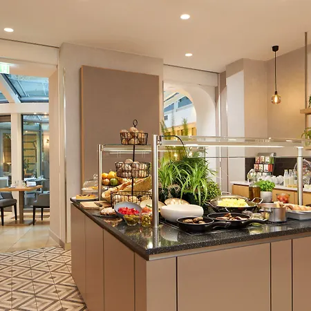 Classik Alexander Plaza