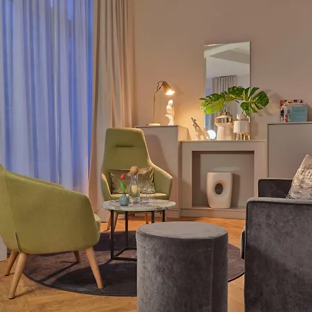 Classik Alexander Plaza 4* Berlin