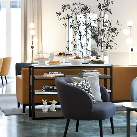 Classik Alexander Plaza