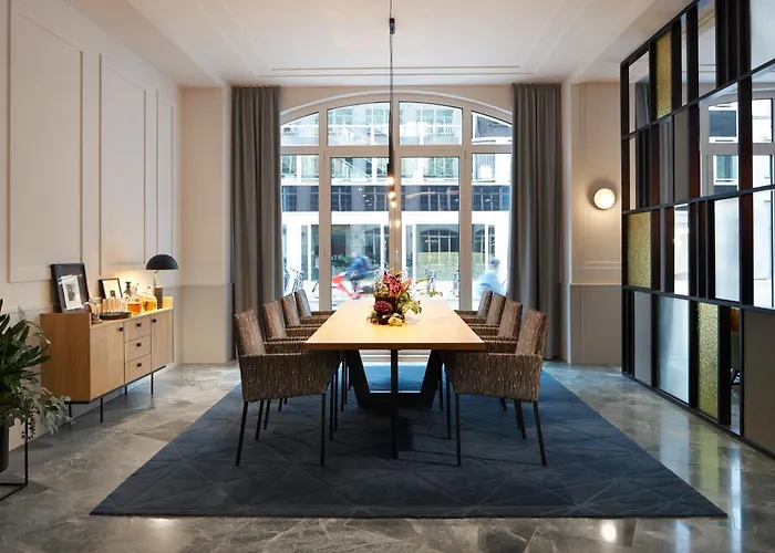 Hotel Classik Alexander Plaza 4*