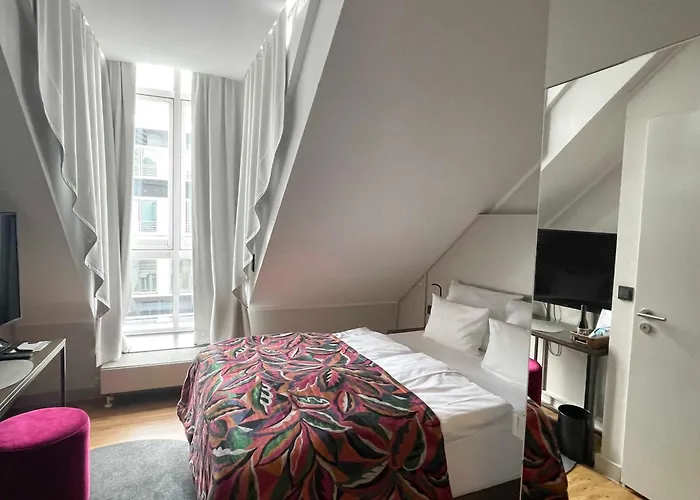 Classik Alexander Plaza Отель 4*