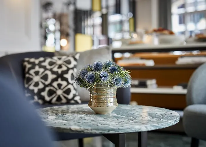 ホテル Classik Alexander Plaza